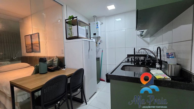 Estudio con estilo industrial y vista a las dunas